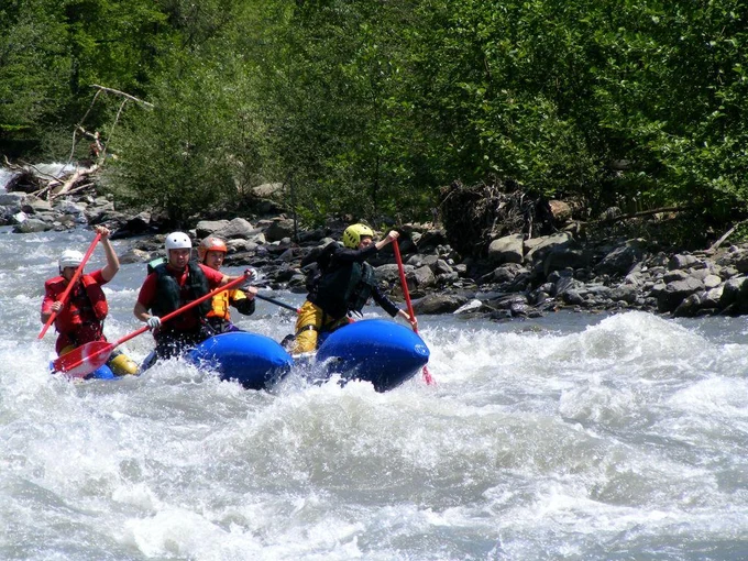 Река Теберда от Гоначхир, до посёлка Джингирик