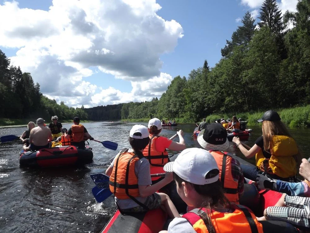 Сплав по порогам реки Осётр на майские праздники 2026 года